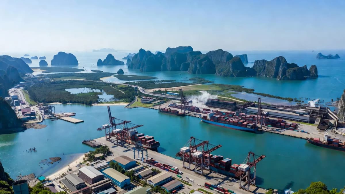 Thành phố Cẩm Phả, Tỉnh Quảng Ninh - Giới thiệu quận huyện
